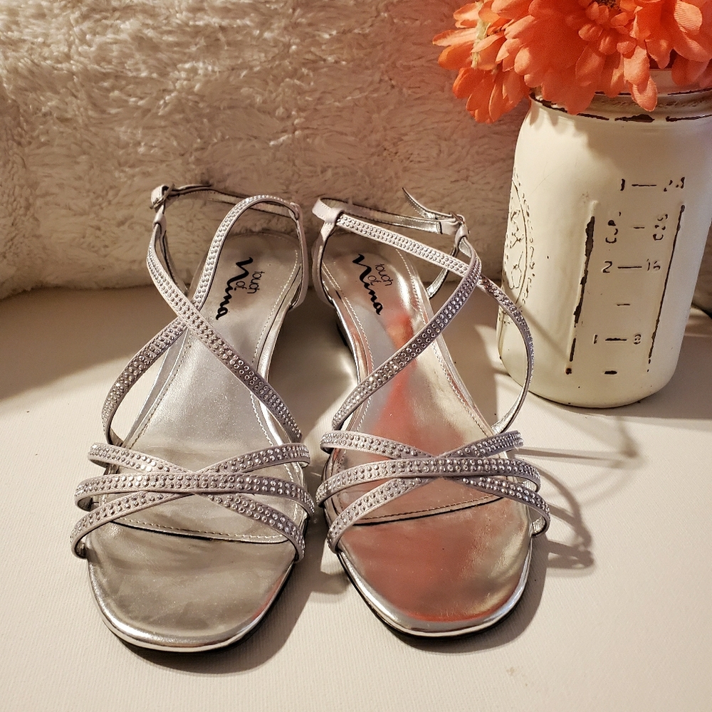David's Bridal Silver Shoes